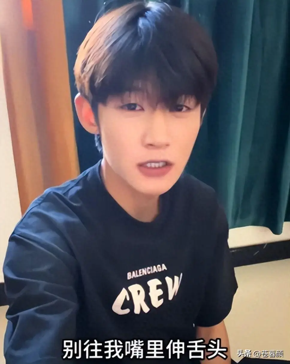 陪玩陪睡仅开胃菜！继50多岁不放过后, 又一男星自爆被富婆潜规则