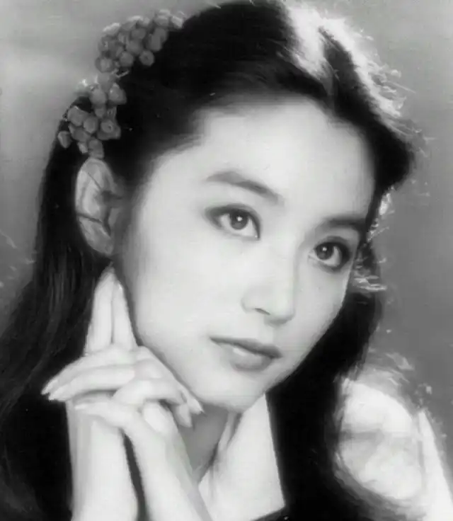 中国最美女星排名_娱乐圈最漂亮的女明星_内娱美女标准变化