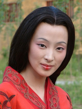 单眼皮女明星_单眼皮美女演技_娱乐圈没有整容过