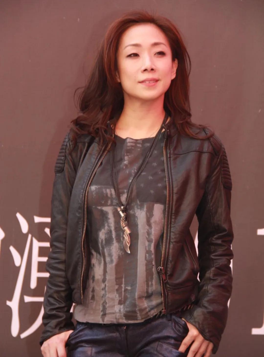 单眼皮美女演技_单眼皮女明星_娱乐圈没有整容过