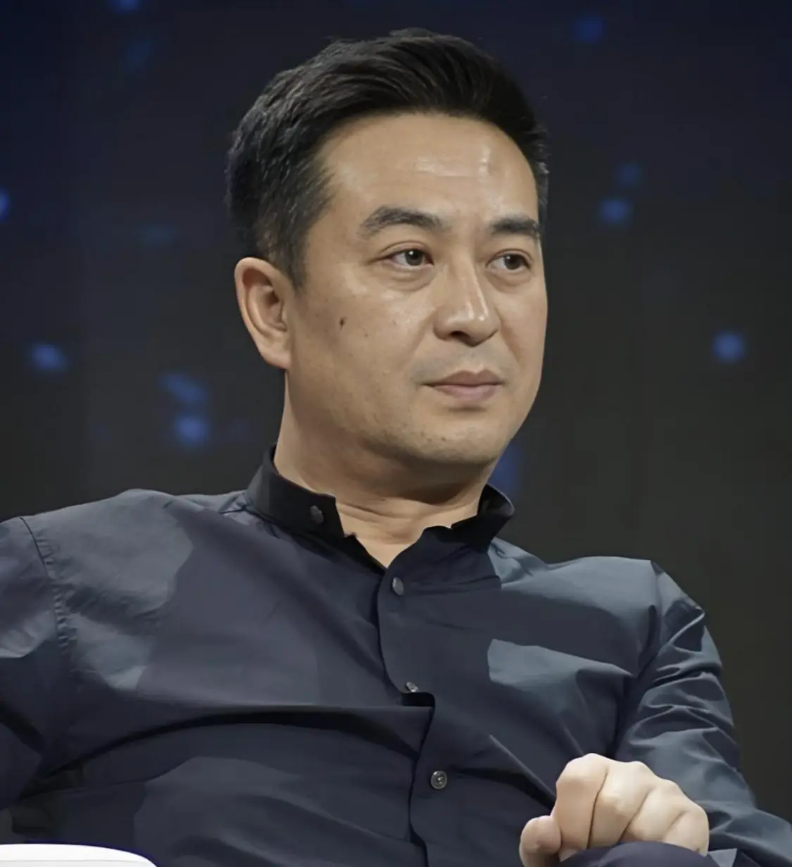 女明星全名拼音_明星原名与艺名区别_明星本名改名故事