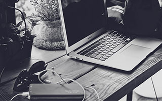 身材超矮却有修长美腿的十大女星（图）