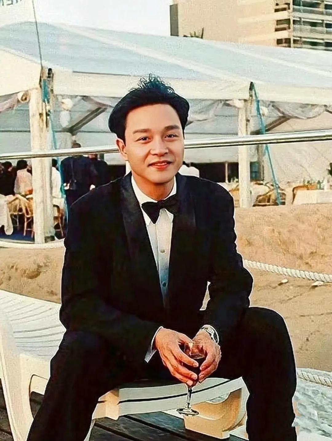 香港娱乐圈黑张国荣_张国荣娱乐圈好友_张国荣逝世20周年