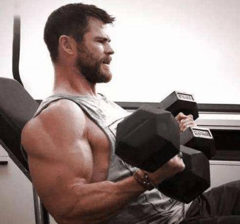 明星健身习惯_娱乐圈 健身 明星_年轻人身材管理