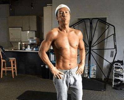 年轻人身材管理_明星健身习惯_娱乐圈 健身 明星