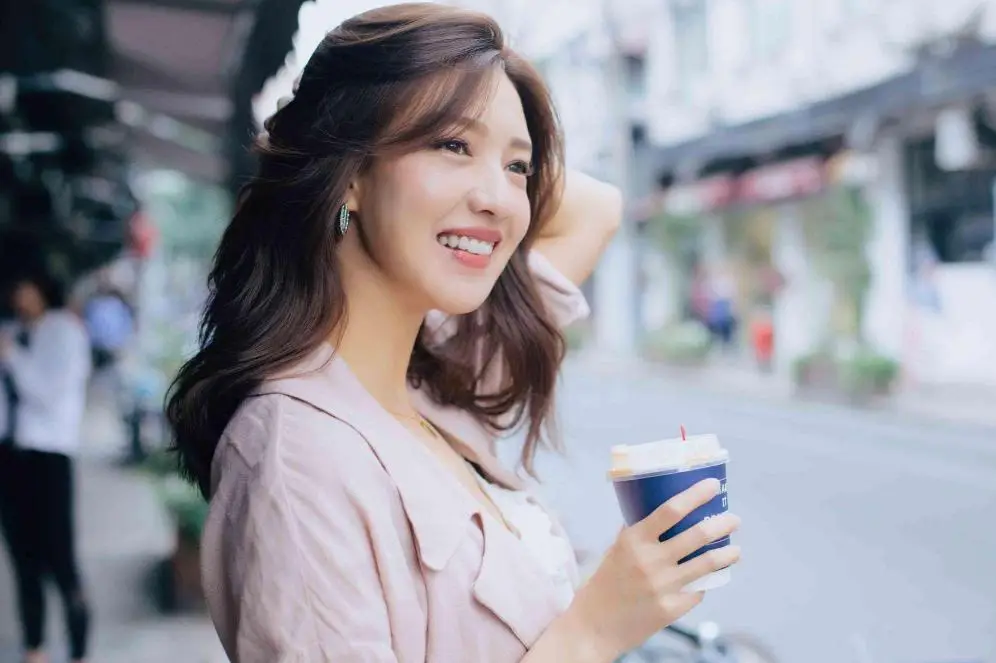 猎狐杨建秋演员_女明星傅晶_傅晶演技评价