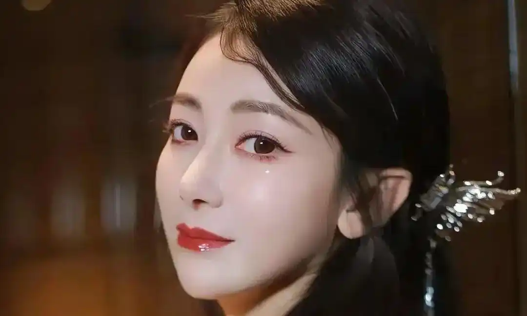 陈紫函艳照门事件_陈紫函事业逆袭经历_娱乐圈艳照门