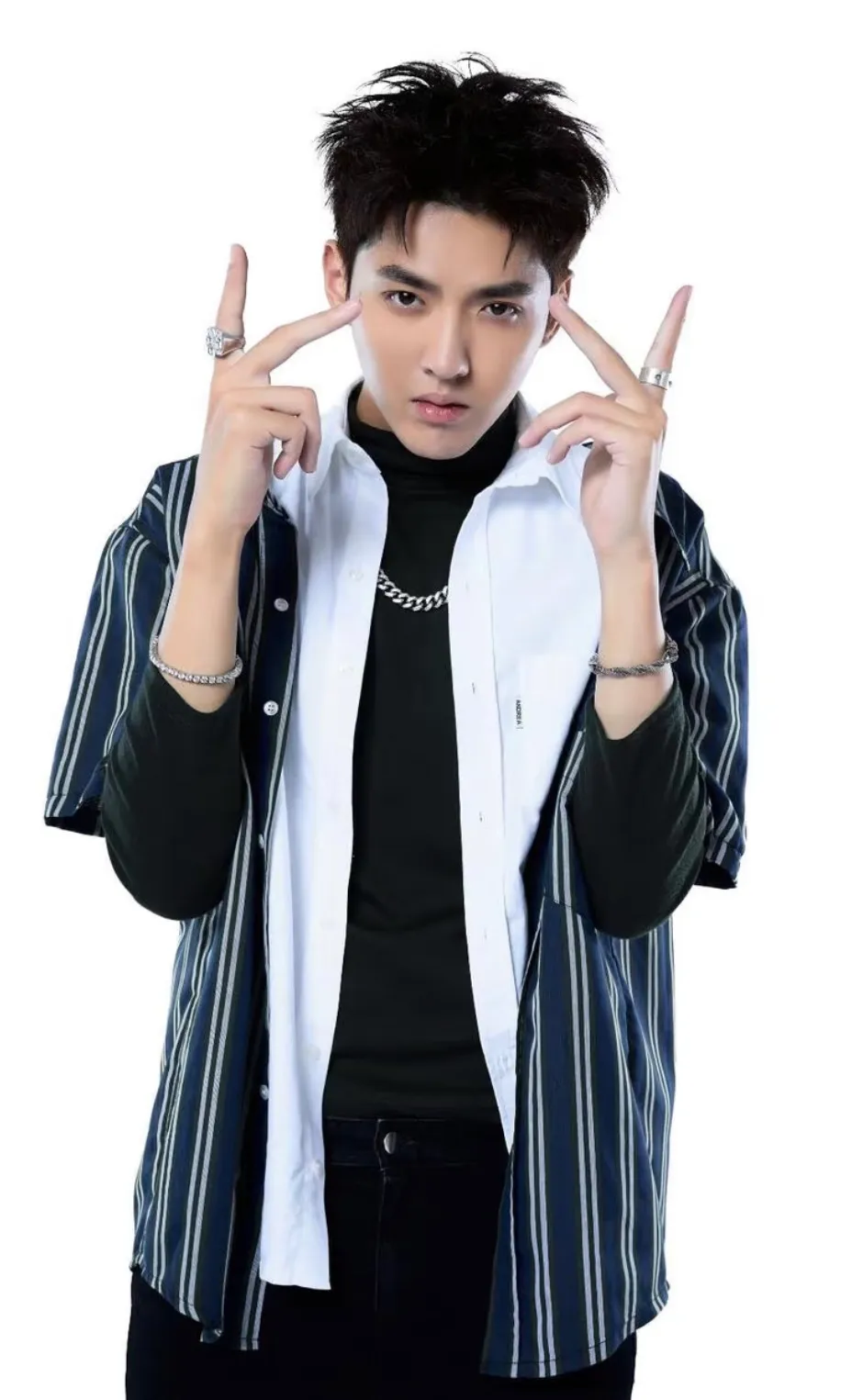 因强奸罪、聚众淫乱罪被依法