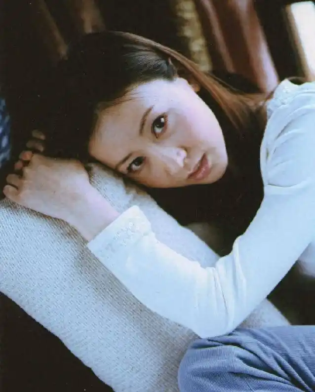 汤加丽艺术争议_汤加丽人体艺术写真_中国女明星人体艺术